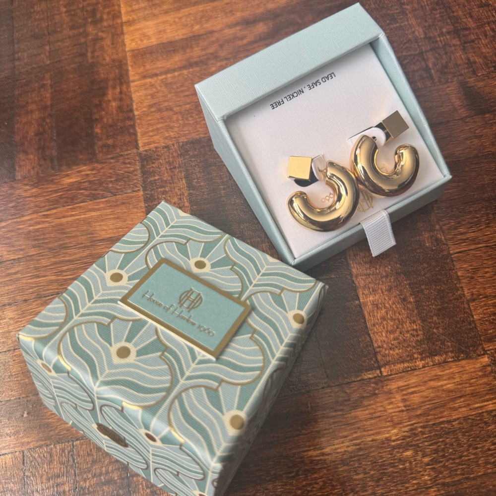 Henri Bendel Gold Hoop Earrings